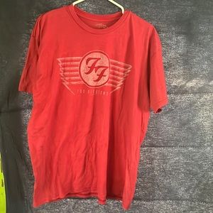 Fifty One XL red Foo Fighters t-shirt